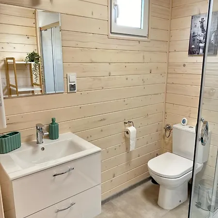 ロッジ Przy Brzegu *